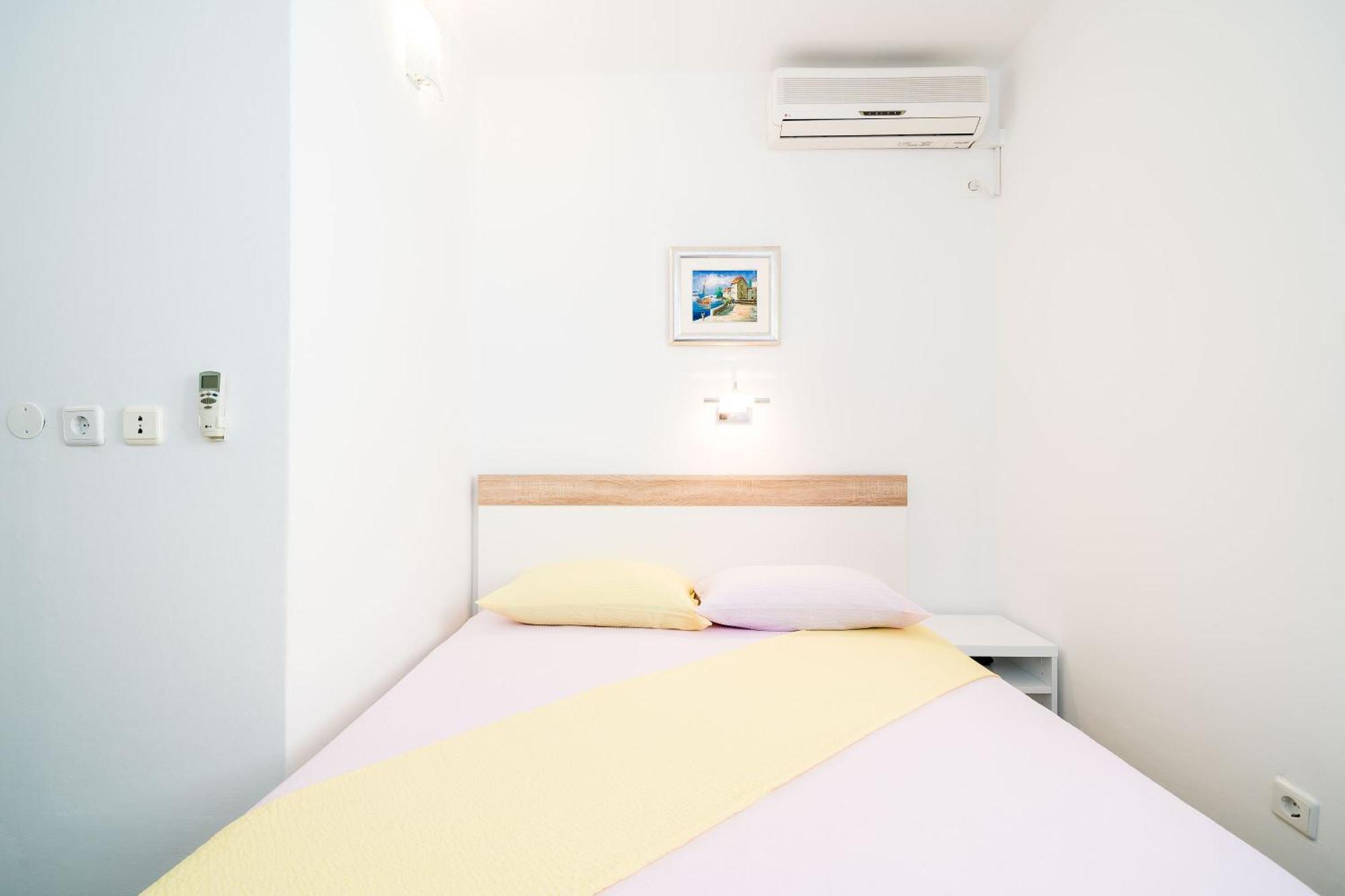 Rooms & Apartments Barisic Mlini Camera foto